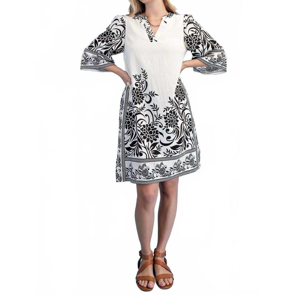 NEW GIGIO shelby printed v-neck dress in black / white